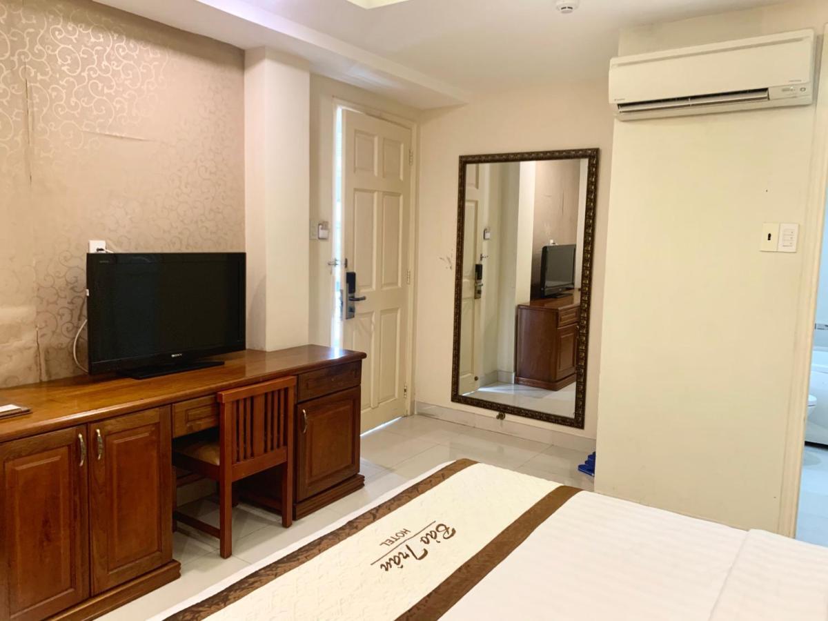 Bao Tran Hotel Thành Pho Ho Chí Minh Esterno foto