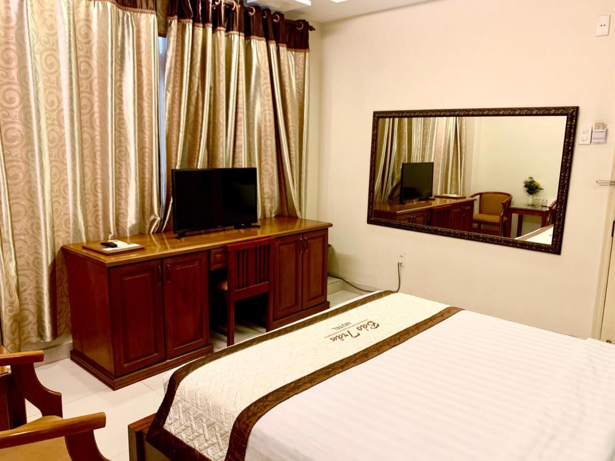 Bao Tran Hotel Thành Pho Ho Chí Minh Esterno foto