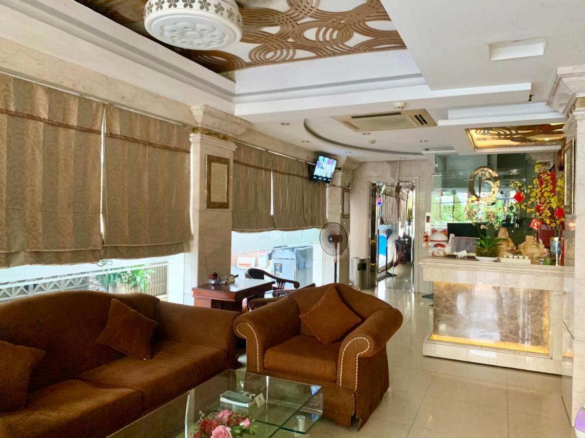 Bao Tran Hotel Thành Pho Ho Chí Minh Esterno foto