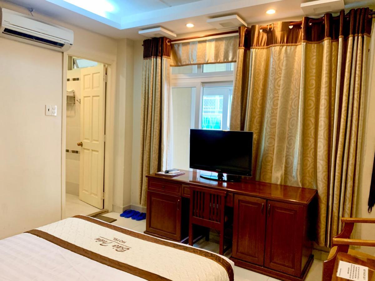 Bao Tran Hotel Thành Pho Ho Chí Minh Esterno foto