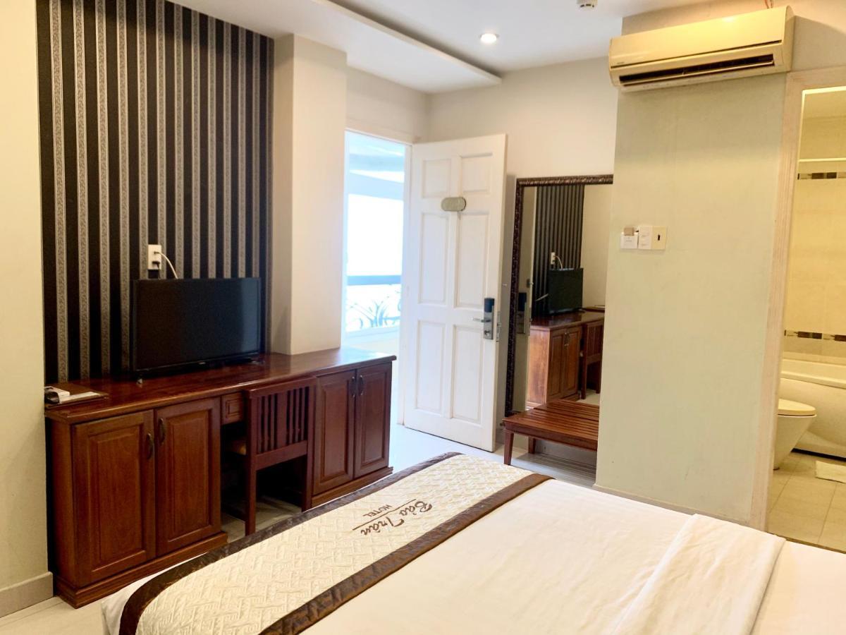 Bao Tran Hotel Thành Pho Ho Chí Minh Esterno foto